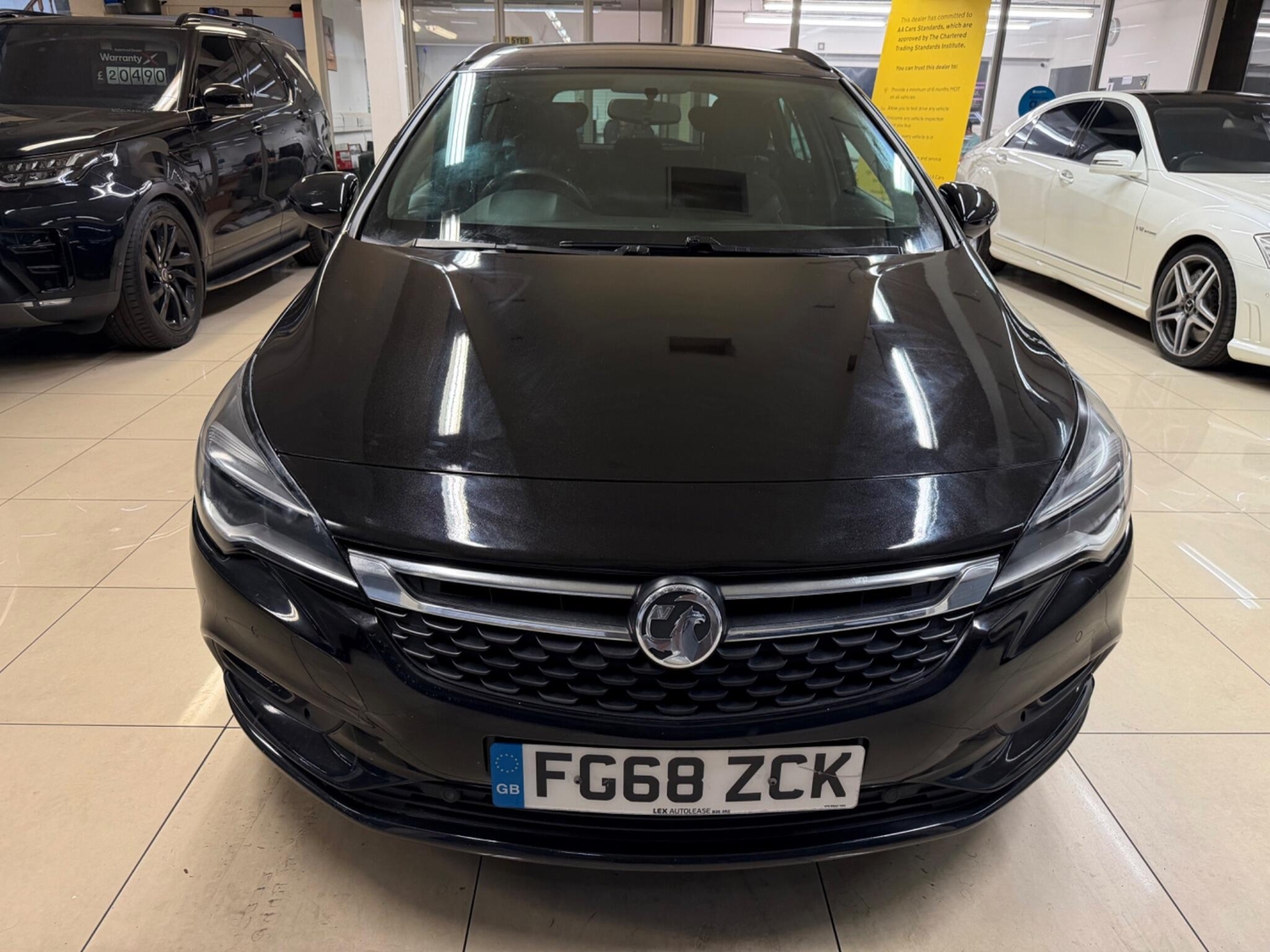 [ berth ]Vauxhall Astra