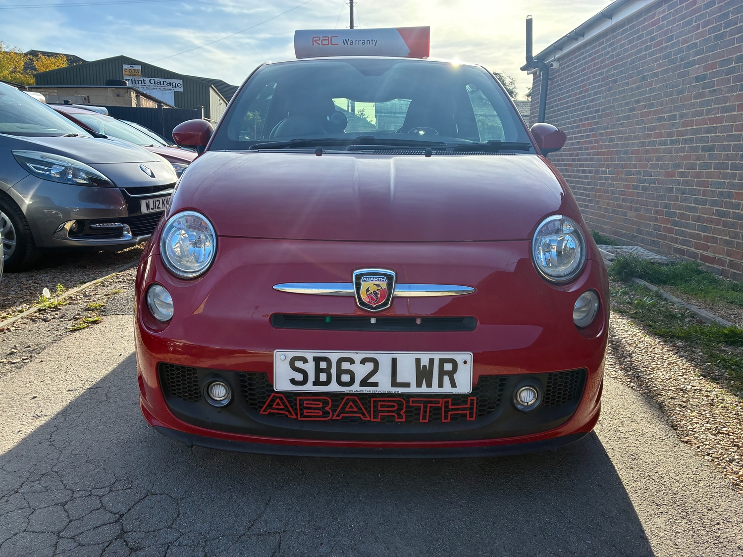 [ berth ]Abarth 500