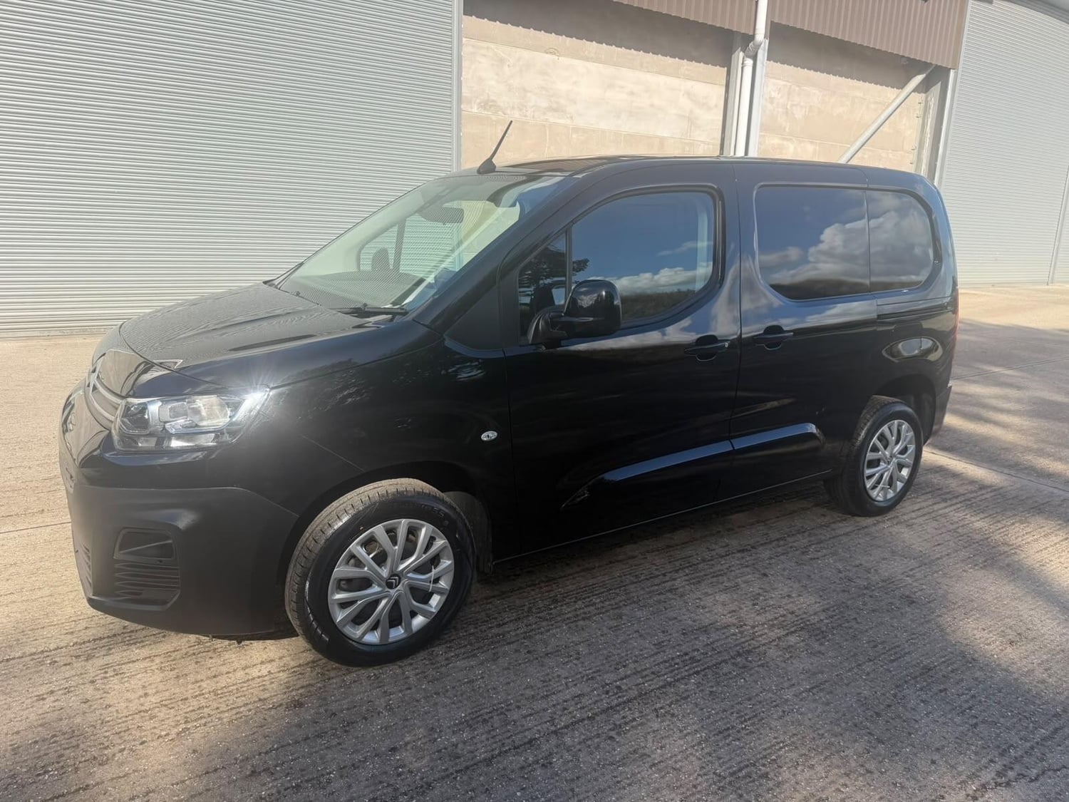 Citroen Berlingo 2023 - Vans & Commercial Vehicles