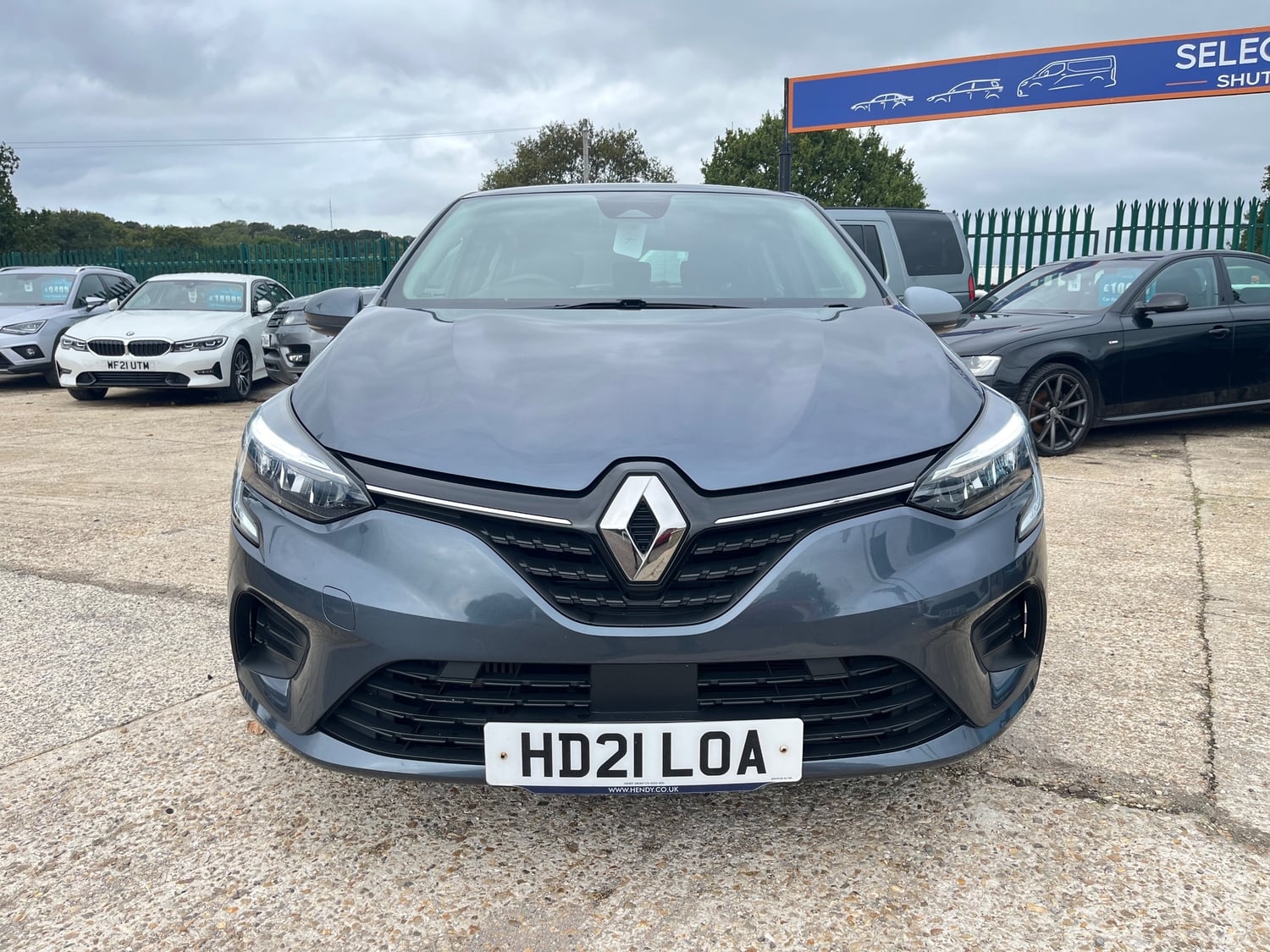 Renault Clio 2021 - Cars in Axminster