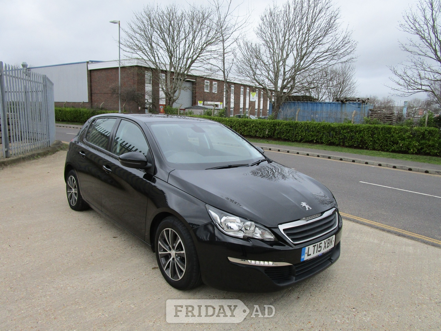Peugeot 308 2015 in Portsmouth