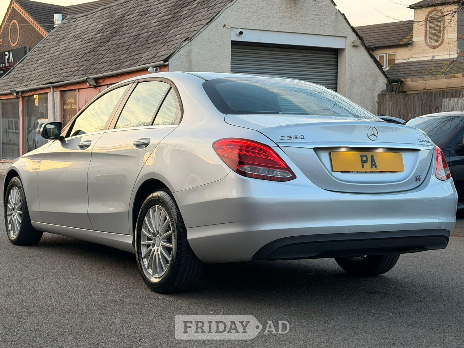 Mercedes-Benz C Class 2015 - Cars in Wigston