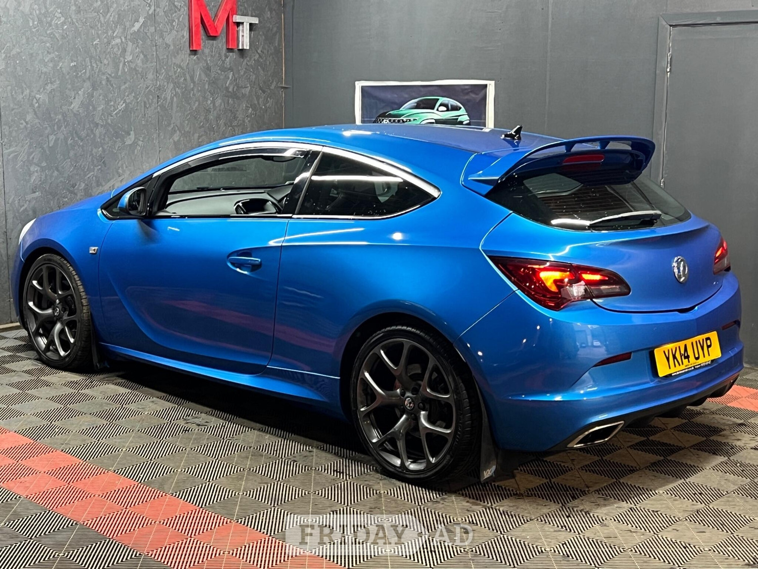 Vauxhall Astra 2014 - Cars in Halifax
