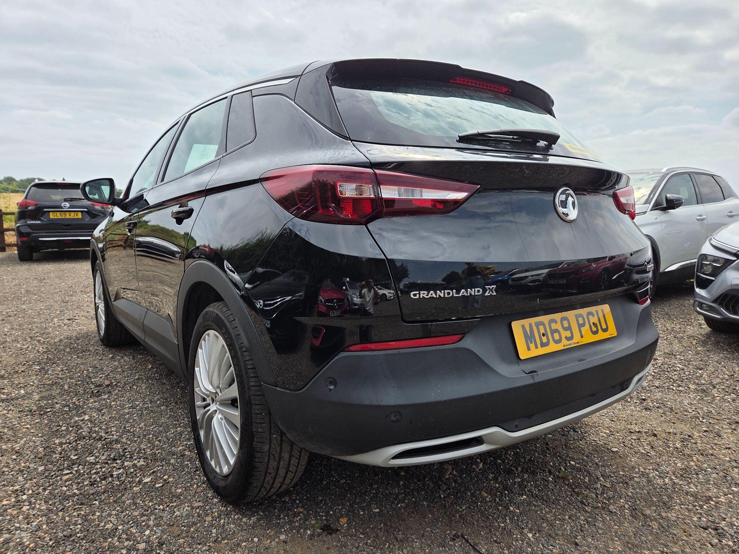 [ berth ]Vauxhall Grandland X