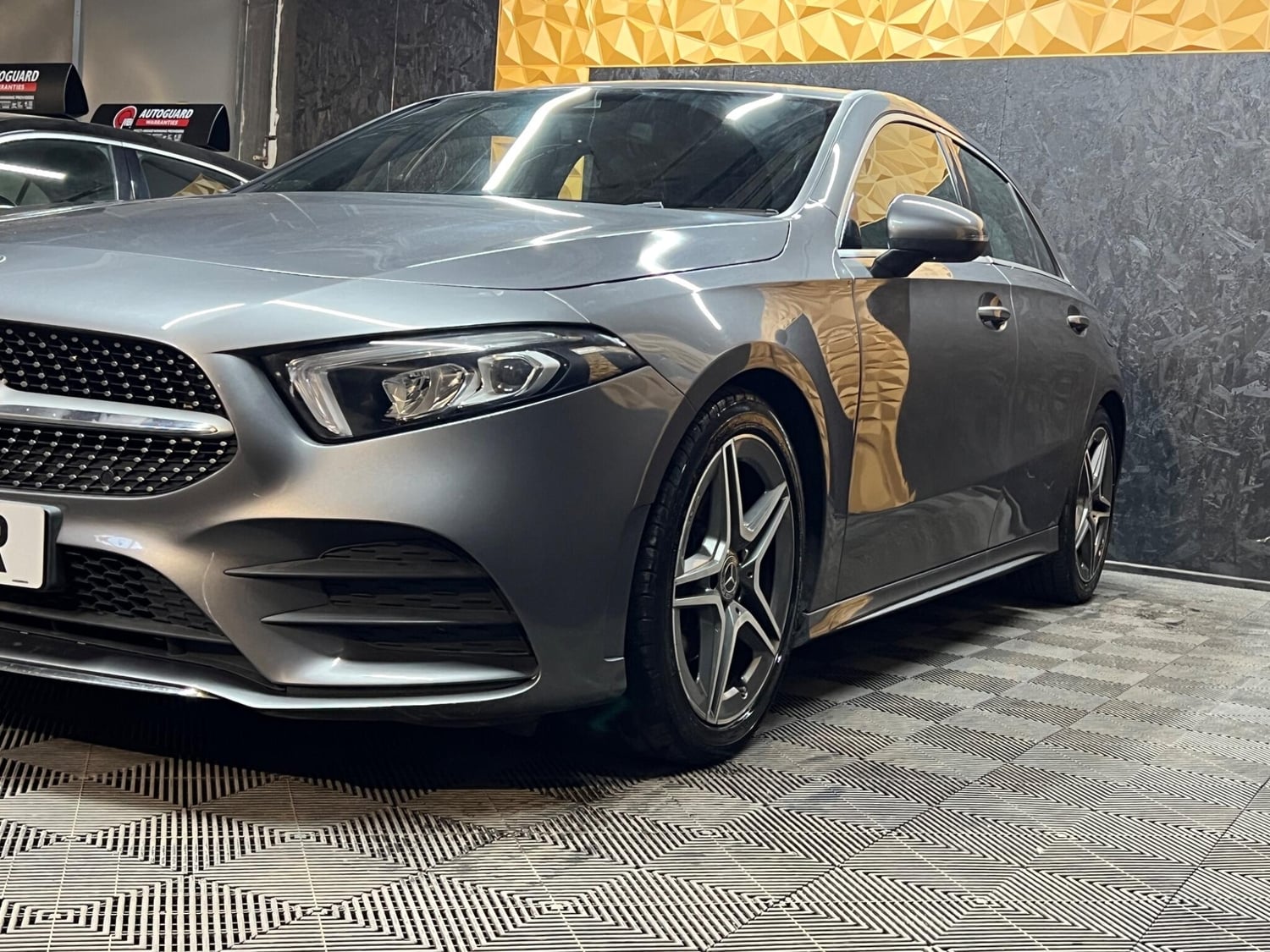 [ berth ]Mercedes-Benz A Class