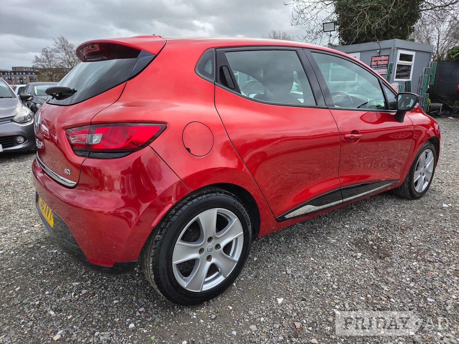 [ berth ]Renault Clio