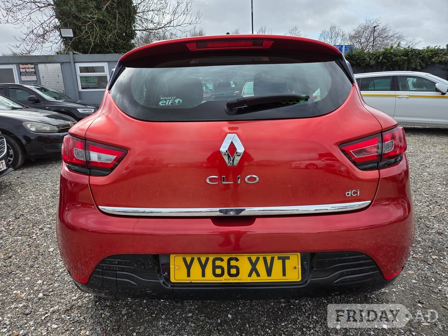 Renault Clio 2016 - Cars in Leicester