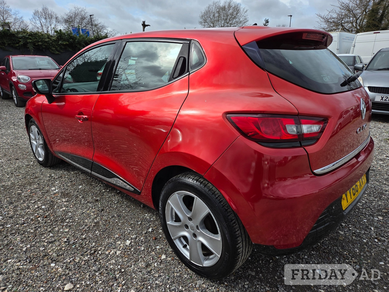 Renault Clio 2016 - Cars