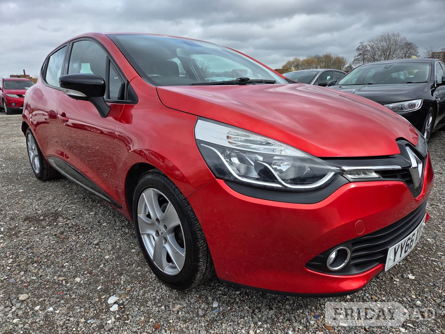 Renault Clio 2016 in Leicester
