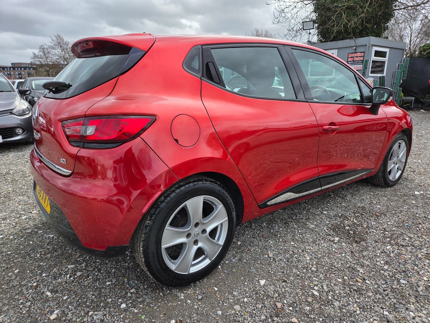 [ berth ]Renault Clio