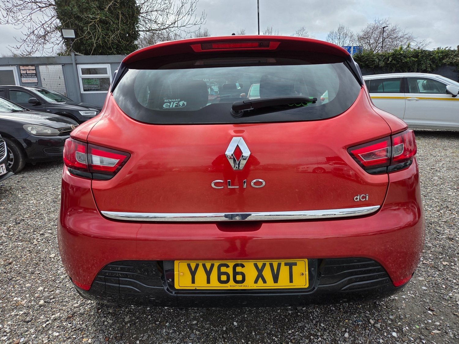 Renault Clio 2016 - Cars in Leicester