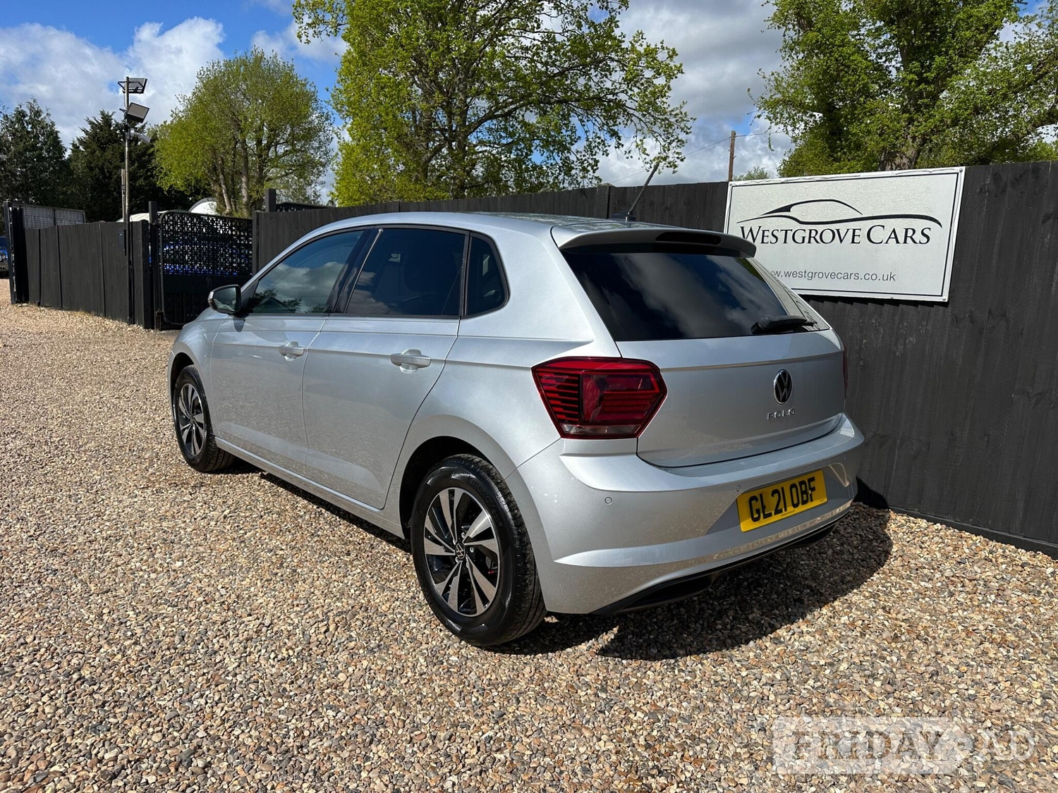 Volkswagen Polo 2021 - Cars