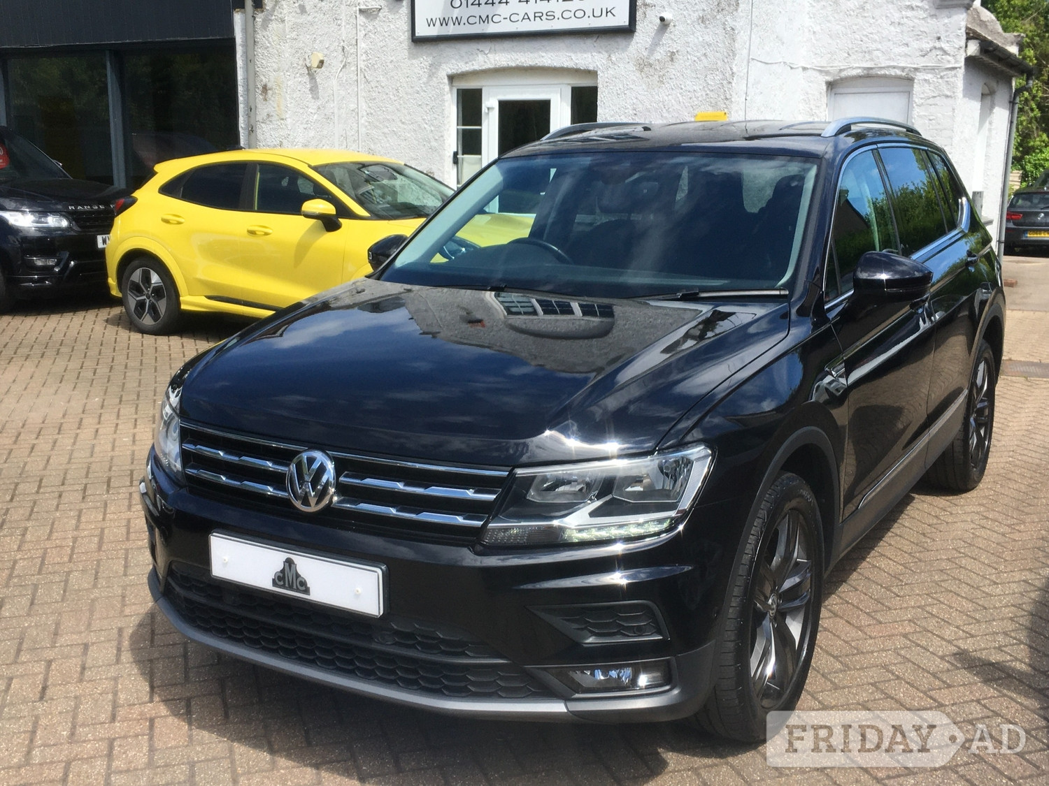 Volkswagen Tiguan 2019 - Cars