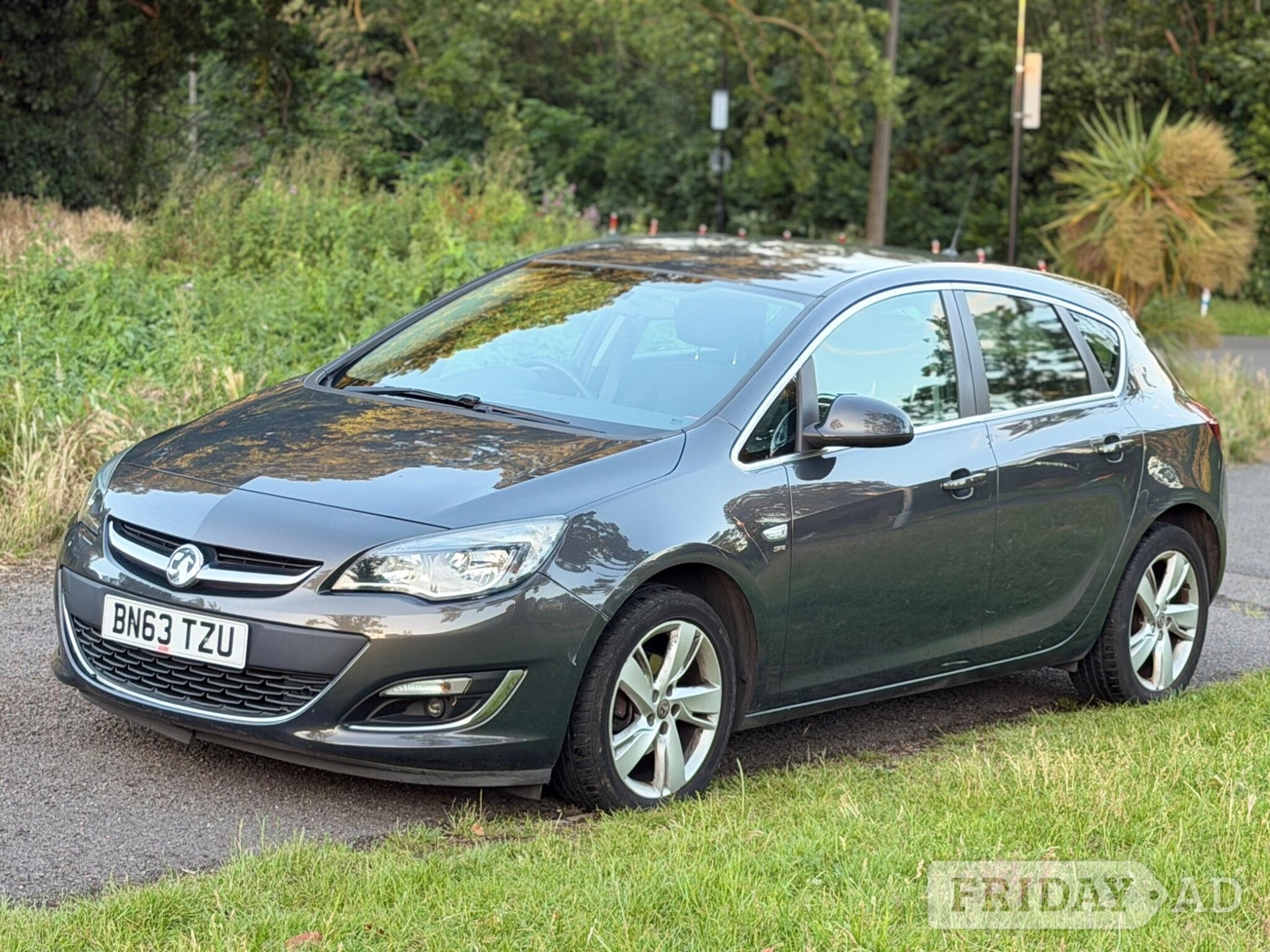 Vauxhall Astra 2013 - Cars