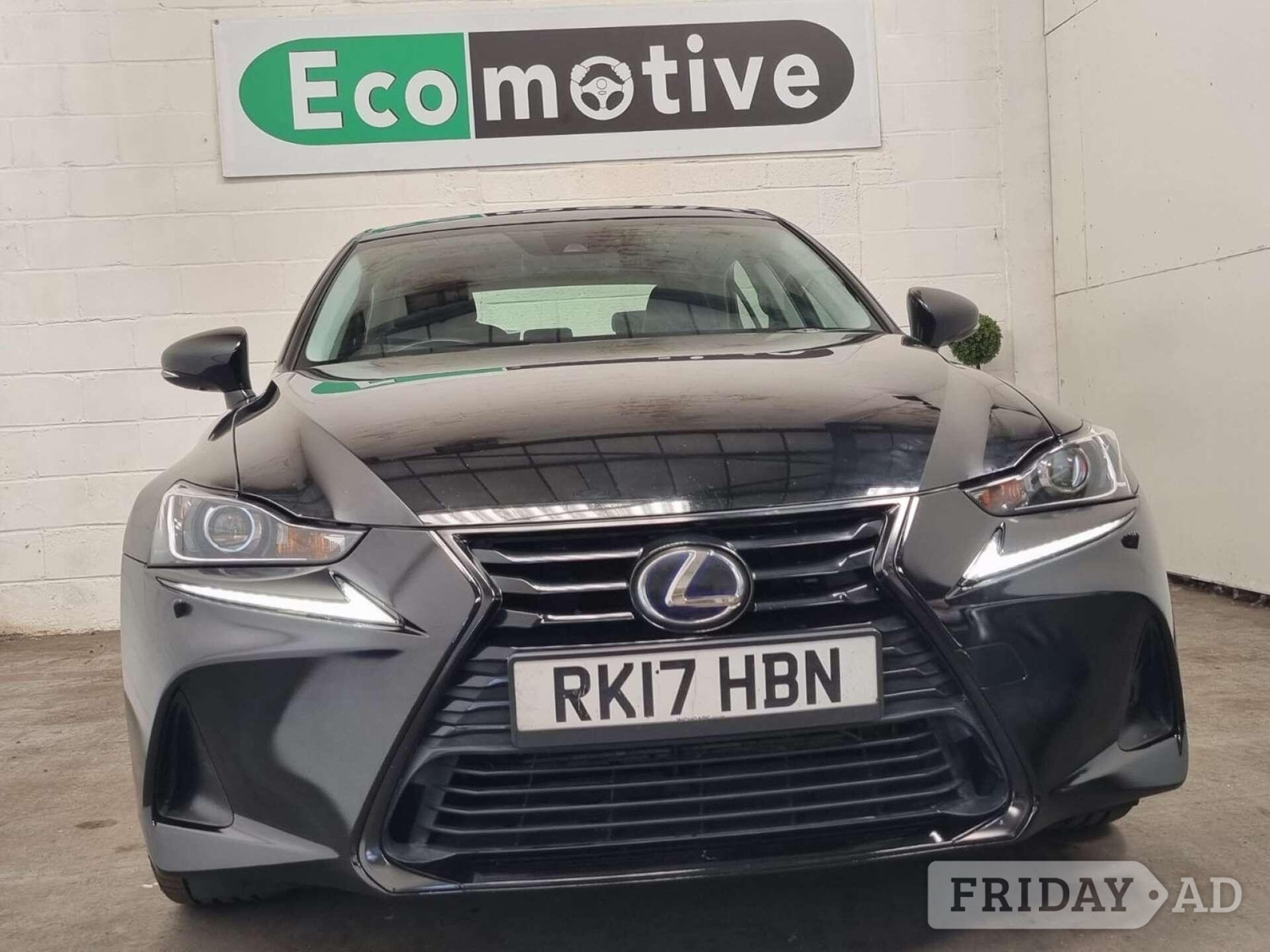 [ berth ]Lexus IS