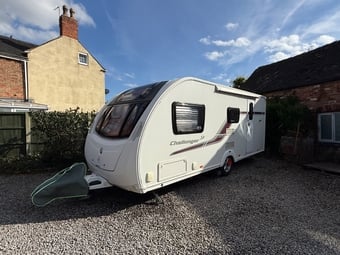 Swift Challenger SE 530 2013