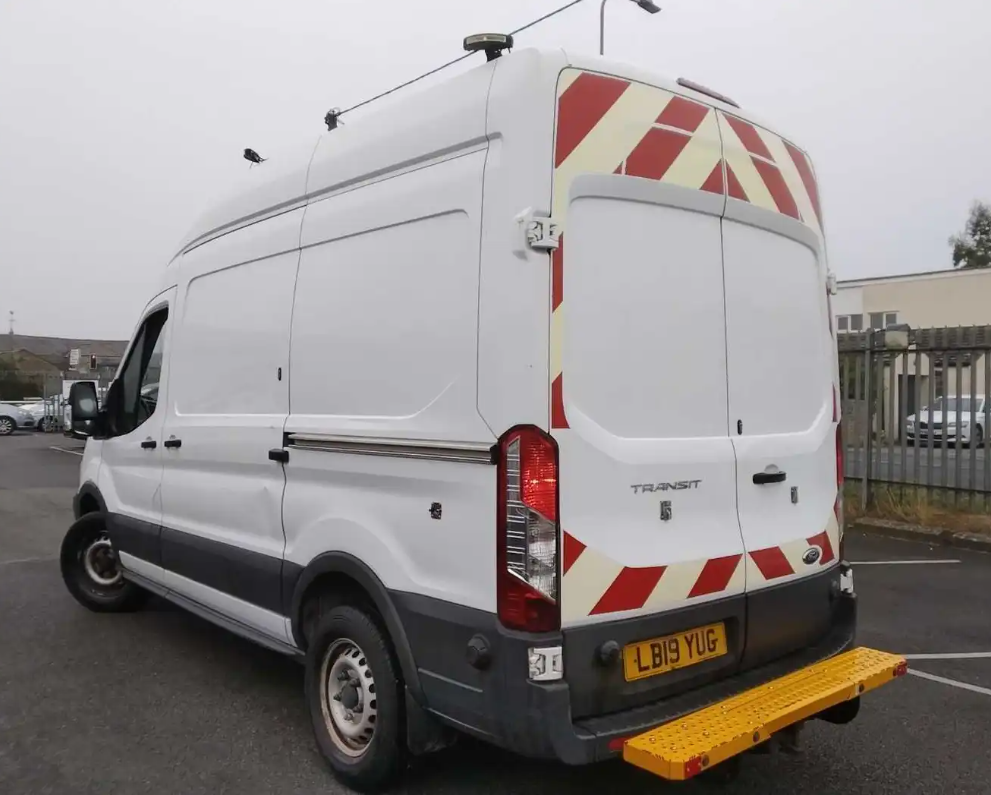 [ berth ]Ford Transit