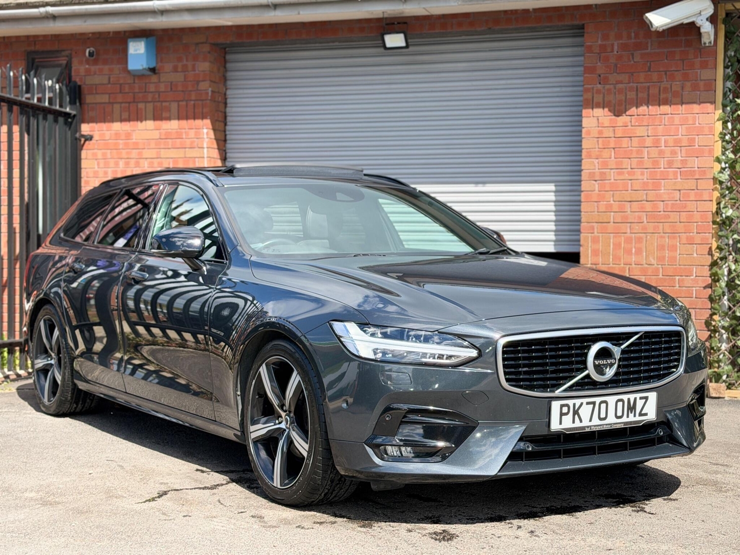 Volvo V90 Swindon