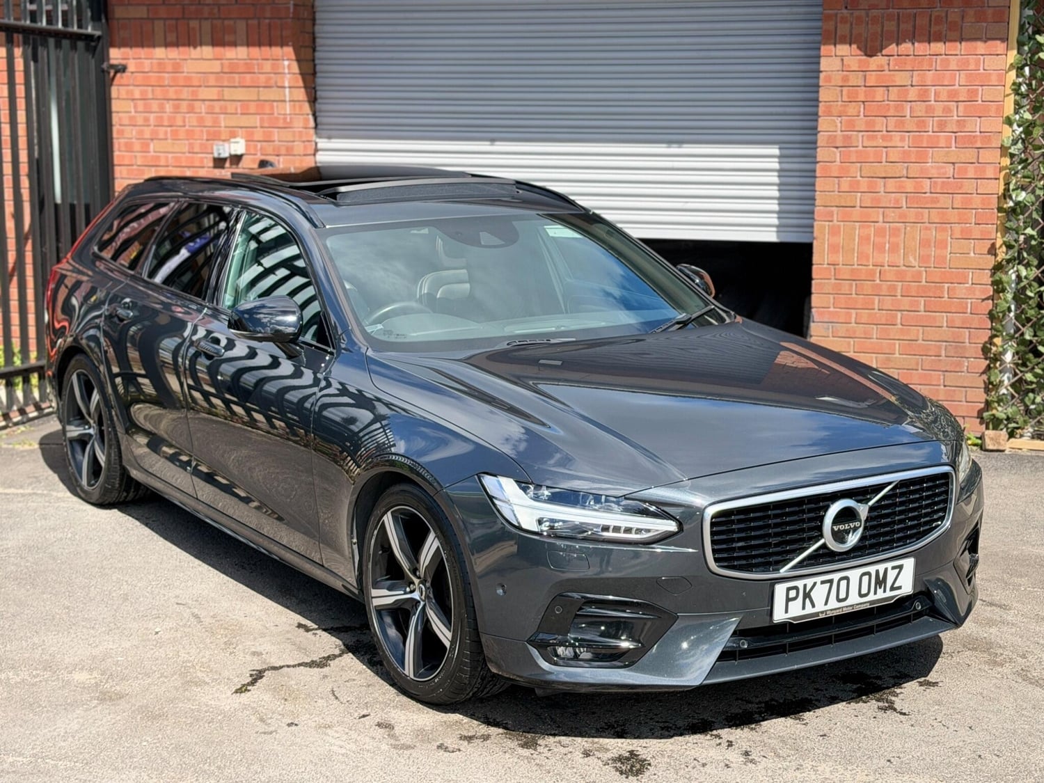 [ berth ]Volvo V90