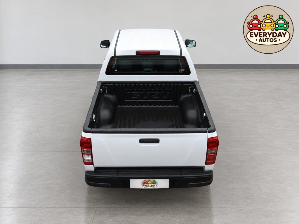Isuzu D-MAX 2017 - Vans & Commercial Vehicles