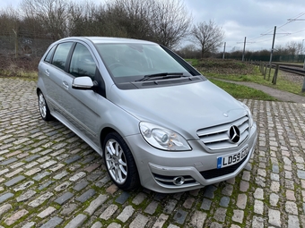 Mercedes-Benz B Class 2009