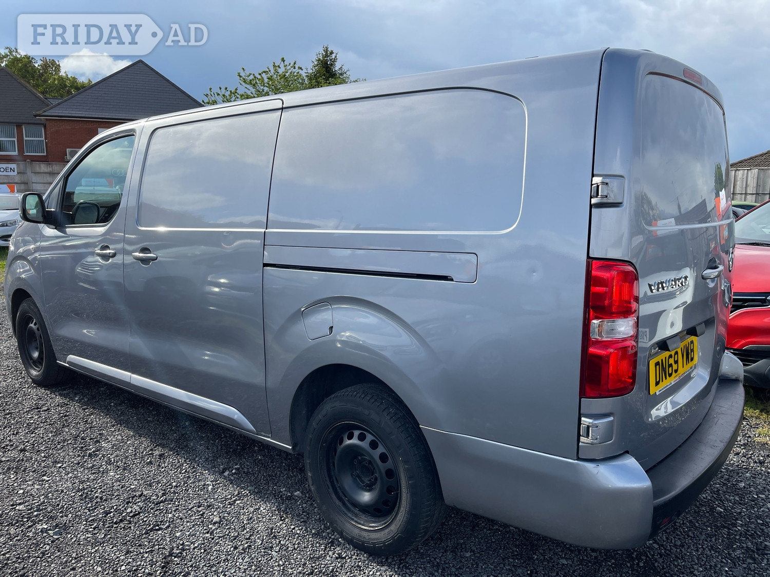 Vauxhall Vivaro 2019 - Vans & Commercial Vehicles