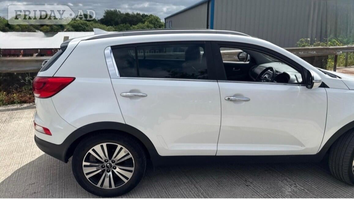 [ berth ]Kia Sportage
