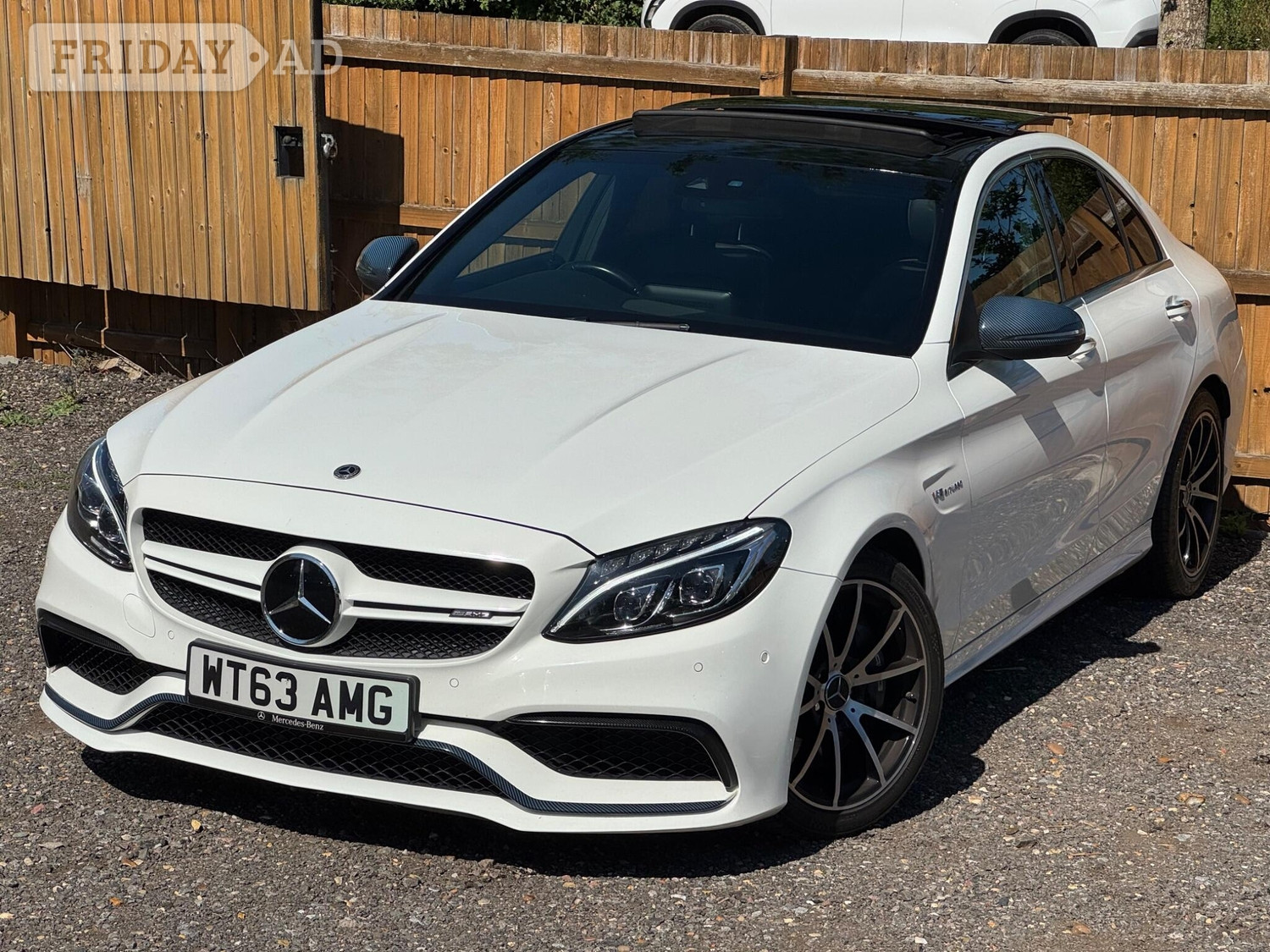 [ berth ]Mercedes-Benz C Class