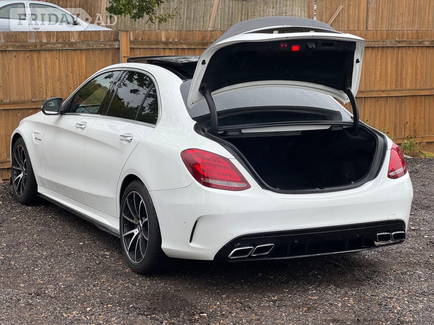 Mercedes-Benz C Class 2016 - Cars in St. Albans