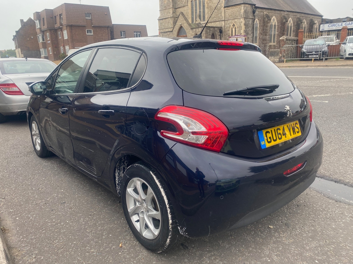 Peugeot 208 2014 - Cars