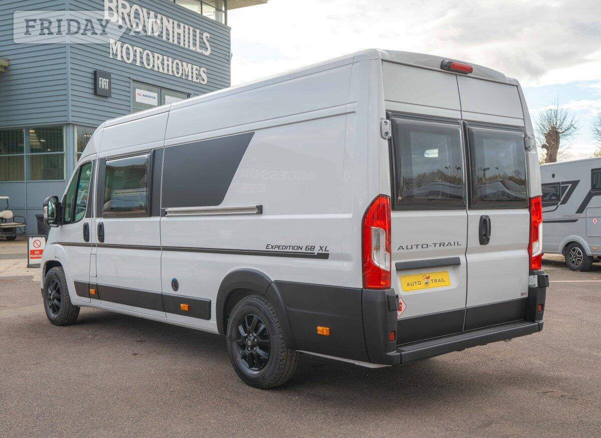 [2 berth ]Auto-Trail Expedition 68