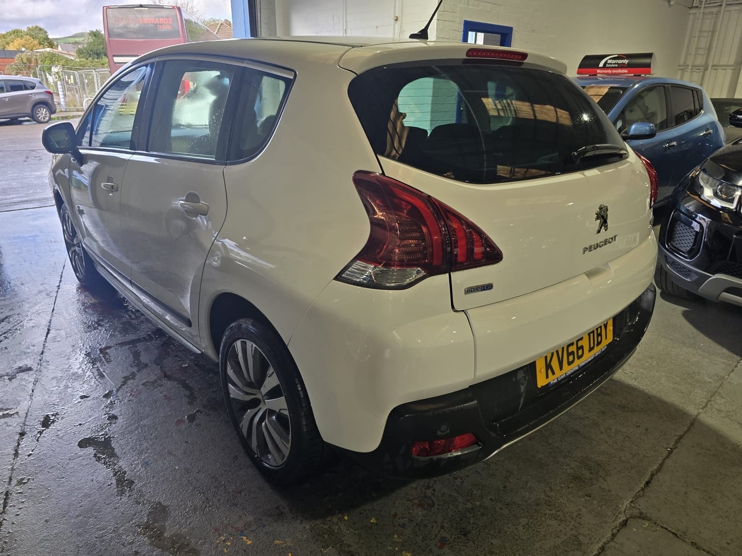 Peugeot 3008 2016 - Cars in Pontypridd