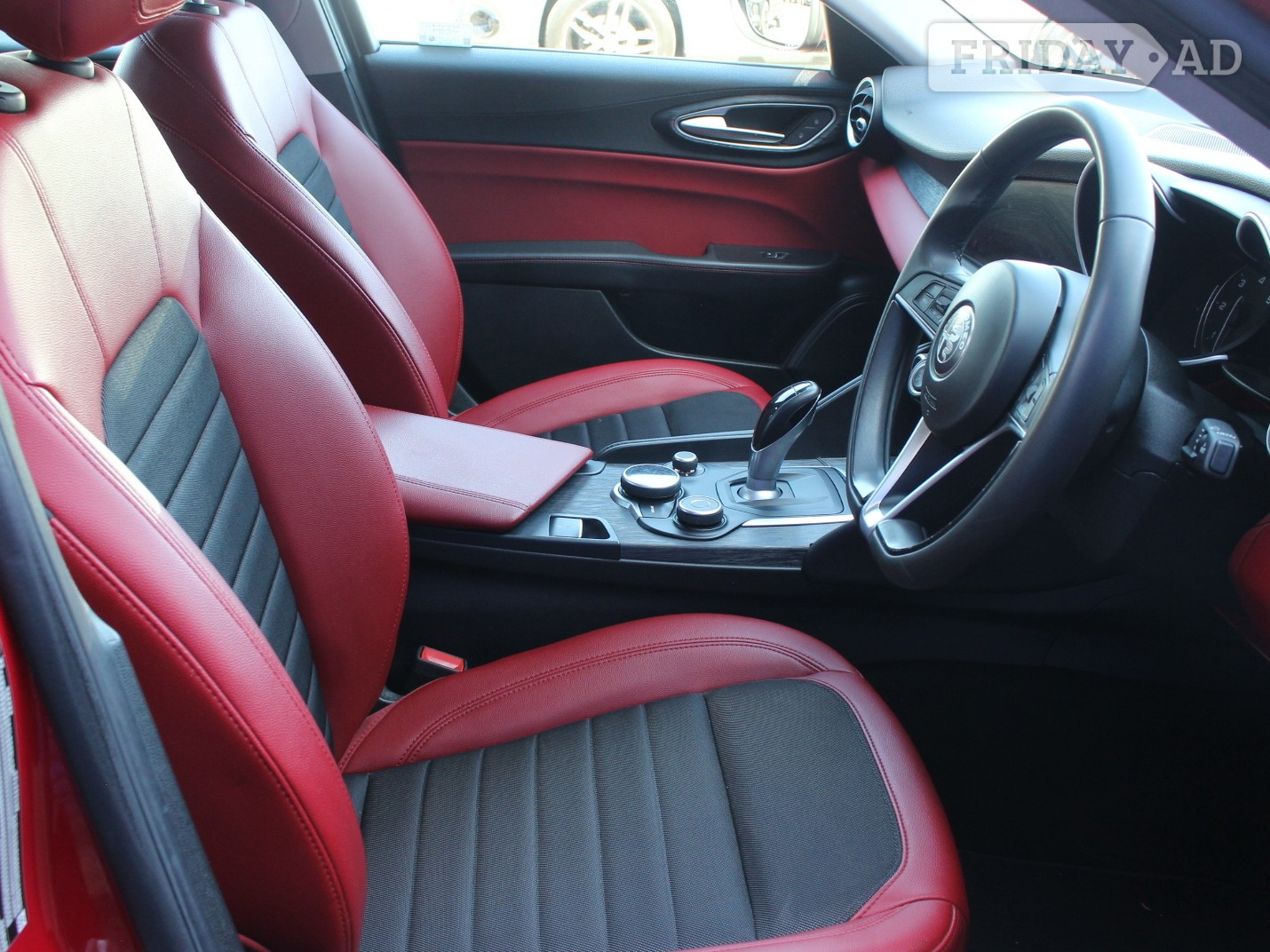 Alfa Romeo Giulia 2019 - Cars