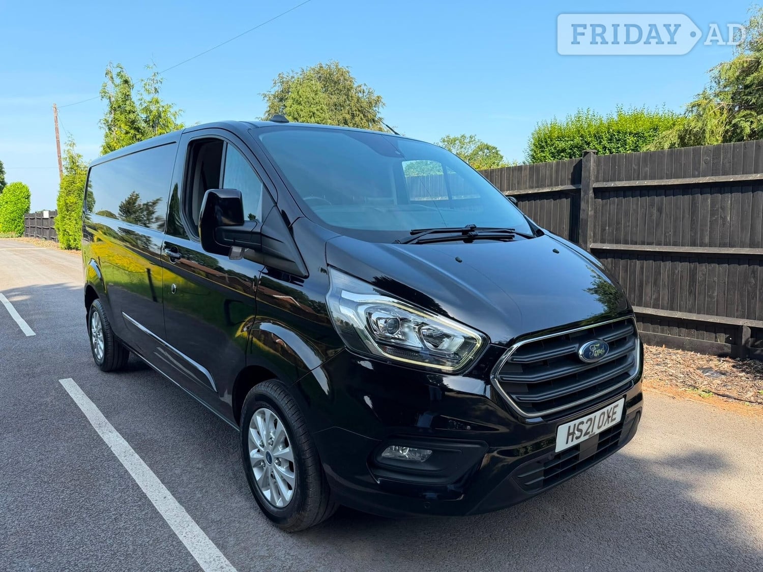Ford Transit Custom 2021 in Addlestone