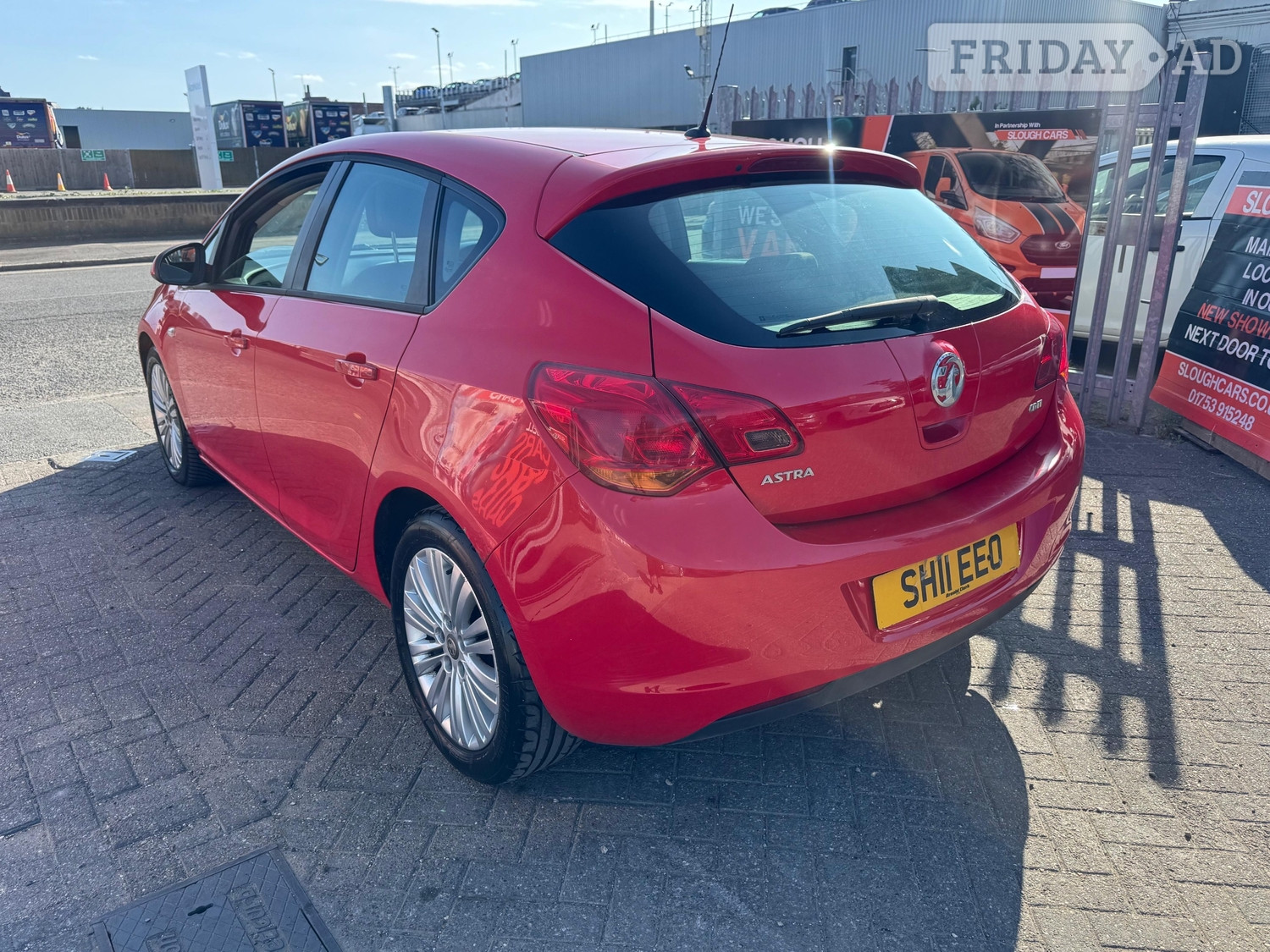 [ berth ]Vauxhall Astra