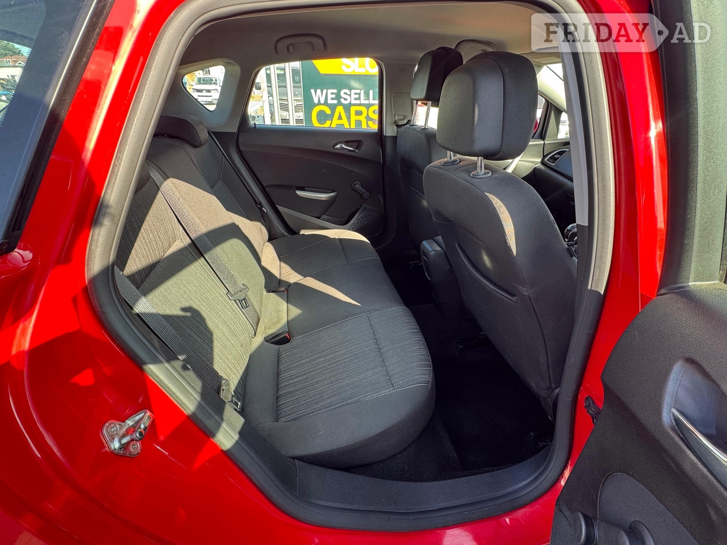 Vauxhall Astra 2011 - Cars