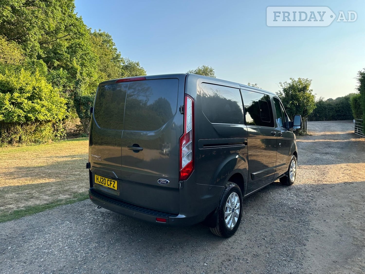 Ford Transit Custom 2020 - Vans & Commercial Vehicles