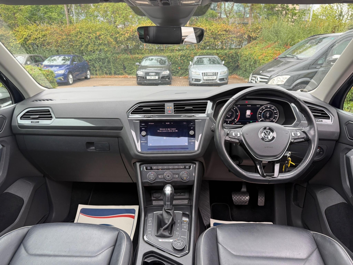 Volkswagen Tiguan 2018 - Cars in Uxbridge