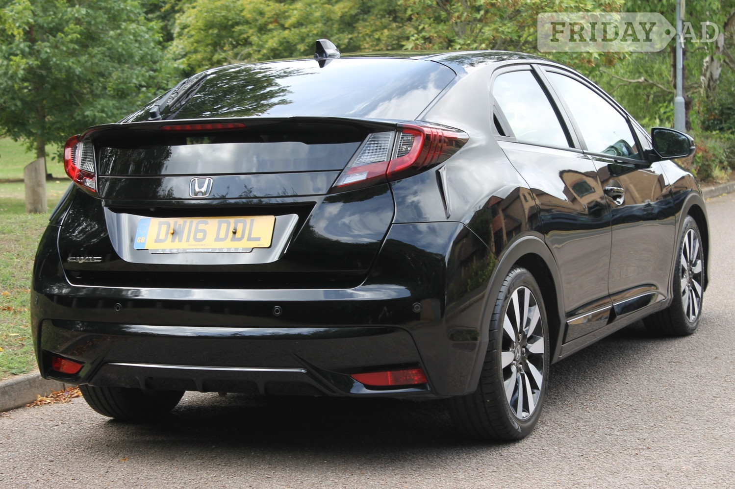 Honda Civic 2016 - Cars in Northampton