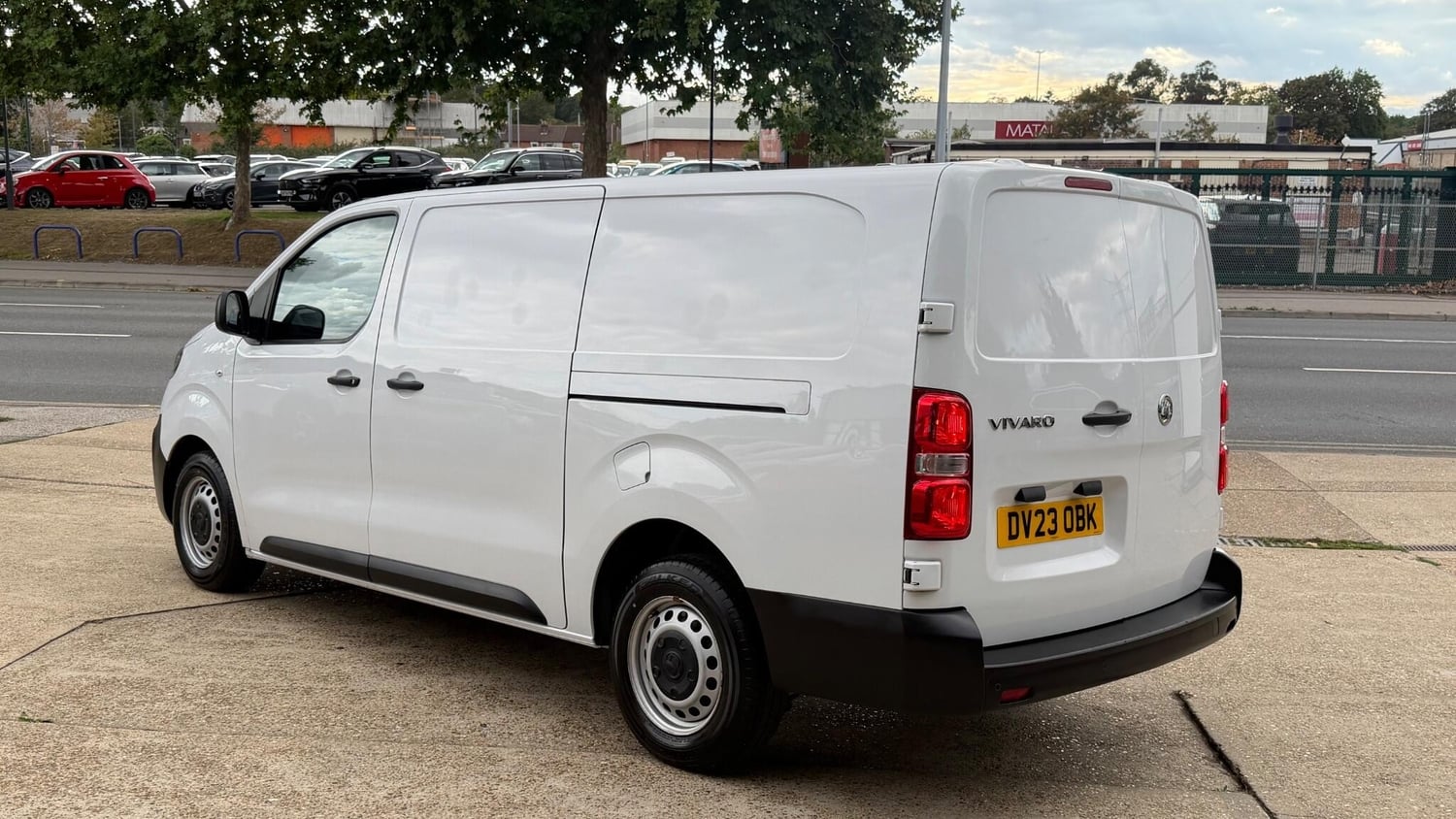 Vauxhall Vivaro 2023 - Vans & Commercial Vehicles