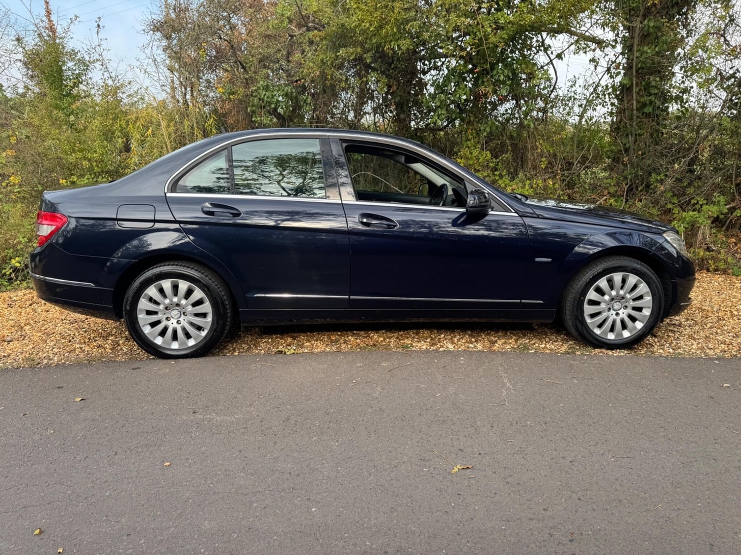 [ berth ]Mercedes-Benz C Class