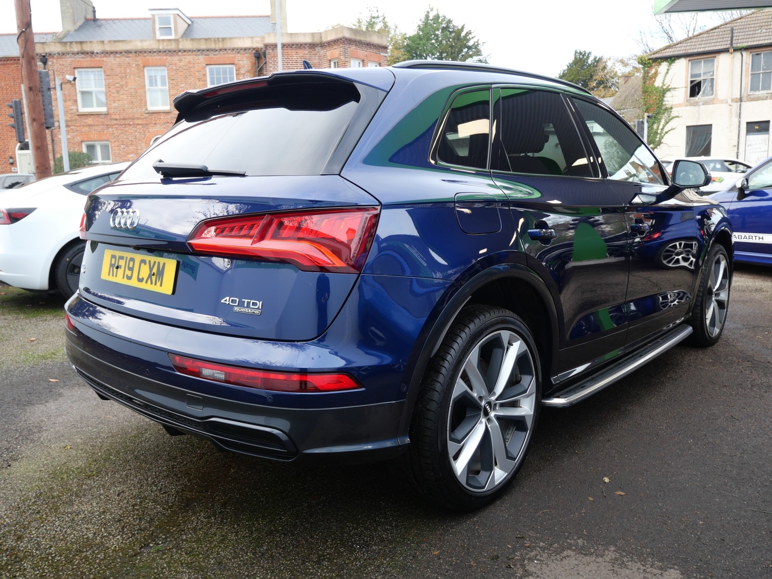 Audi Q5 2019 - Cars in St. Leonards-On-Sea