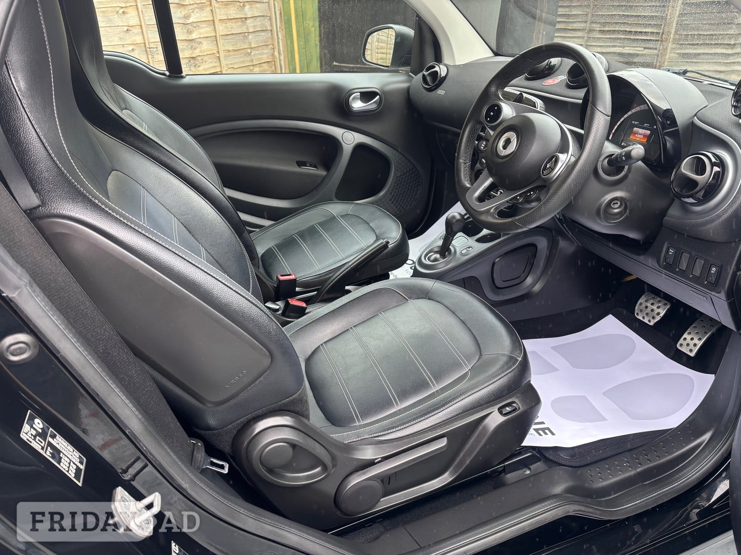 [ berth ]Smart ForTwo