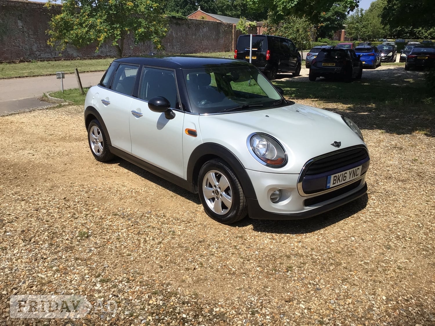 Mini Hatch 2016 in Fareham