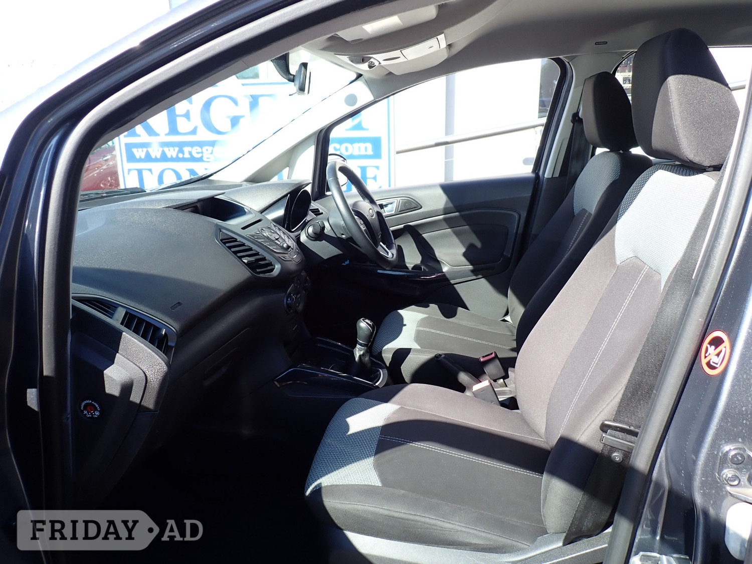 [ berth ]Ford Ecosport