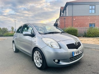 Toyota Yaris 2008