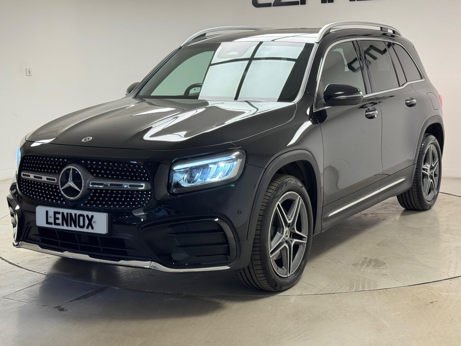 [ berth ]Mercedes-Benz GLB