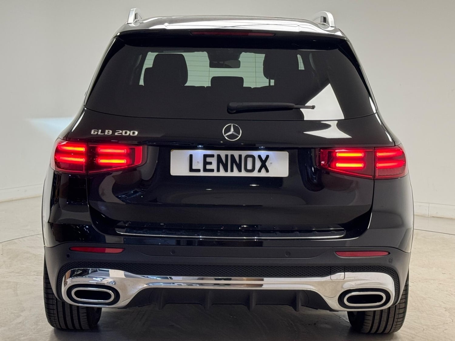 Mercedes-Benz GLB 2025 - Cars