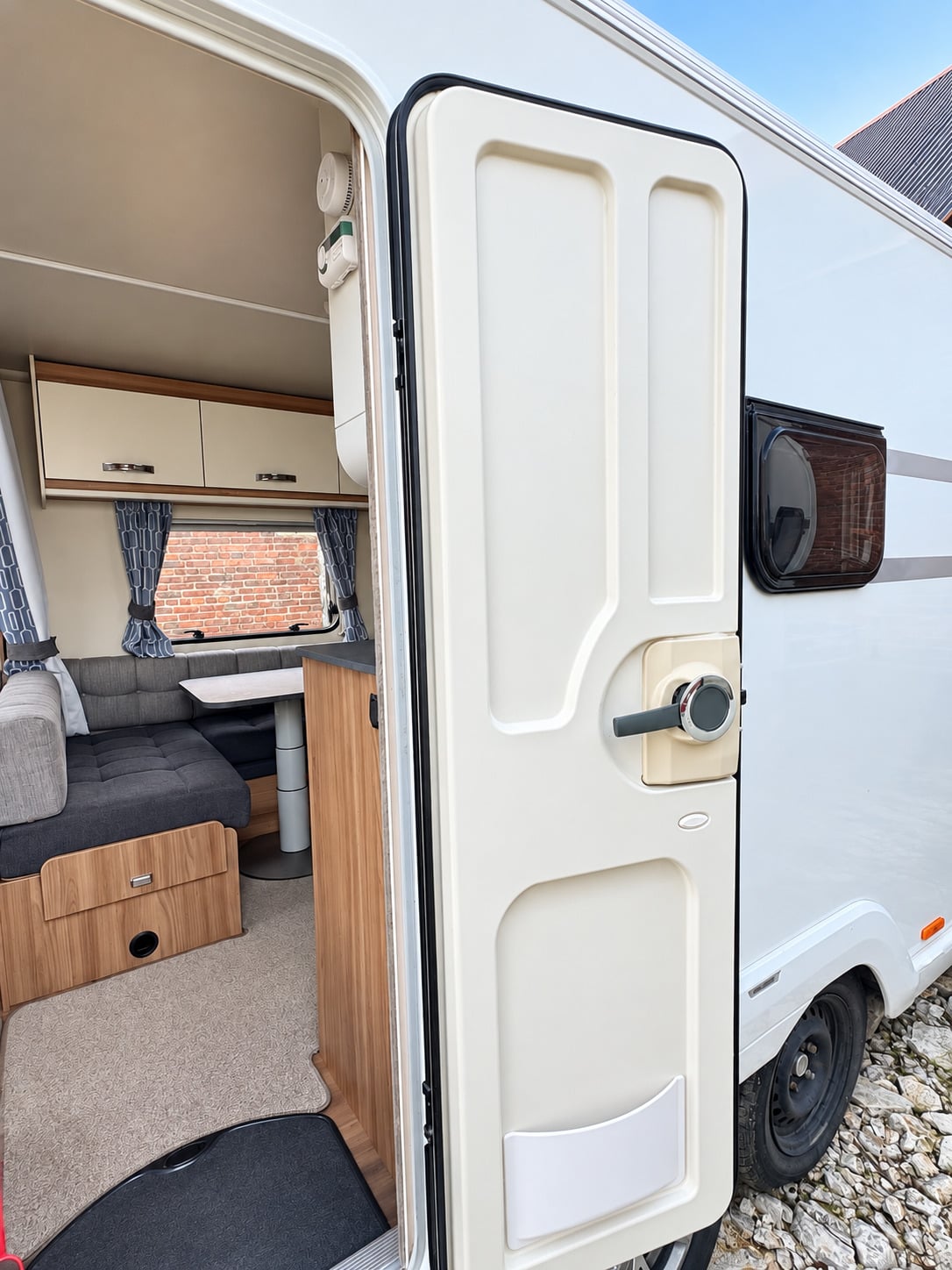 [ berth ]Swift Sprite Super Quattro DB