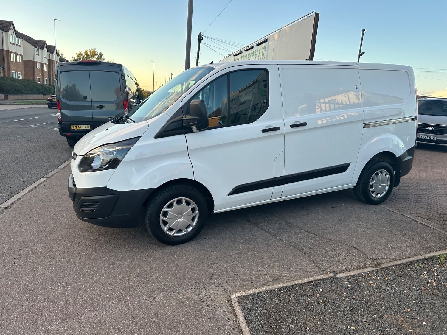 Ford Transit Custom 2017 - Vans & Commercial Vehicles